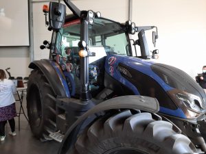 Les tracteurs du Cofarming Tour avec Piloter Sa Ferme